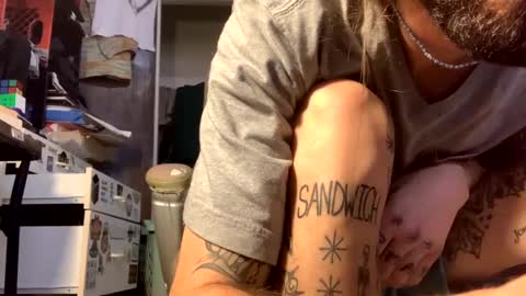 Snapshot of j_boogie_mane chatting on February 15, 2025, 3:39 pm j boogie online show from February 15, 2025, 3:39 pm