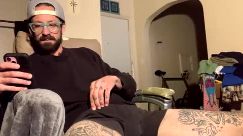 j boogie online show from November 18, 2025, 6:56 pm