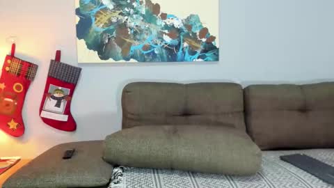 Snapshot of j_calix chatting on December 14, 2025, 2:33 pm Calix Independient model Insta and twt Calixsnake online show from December 14, 2025, 2:33 pm