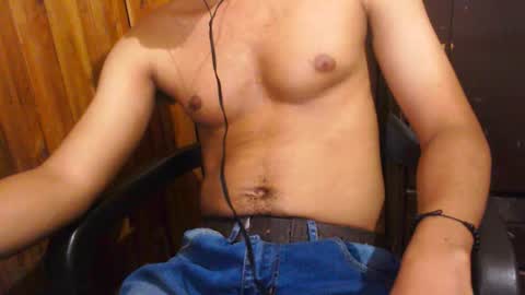 J online show from October 8, 2025, 4:48 pm