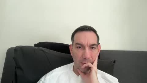 j_dc online show from May 1, 2026, 2:21 pm