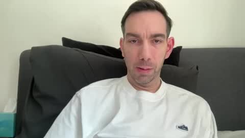 j_dc online show from May 2, 2026, 2:44 pm