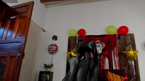 J King online show from May 2, 2026, 12:43 pm
