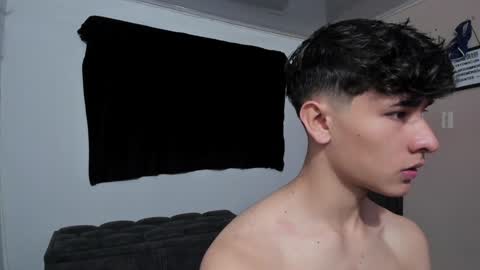 Snapshot of j_u_p_i_t_e_r chatting on December 16, 2024, 12:06 pm Noah online show from December 16, 2024, 12:06 pm