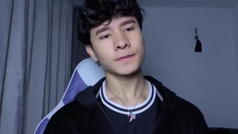 Snapshot of j_u_p_i_t_e_r chatting on October 7, 2025, 12:57 pm Noah online show from October 7, 2025, 12:57 pm