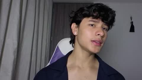 Snapshot of j_u_p_i_t_e_r chatting on November 26, 2025, 12:39 pm Noah online show from November 26, 2025, 12:39 pm