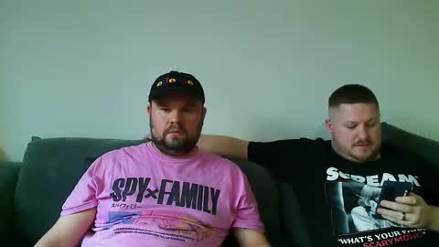 ja_couple online show from May 3, 2026, 4:57 pm
