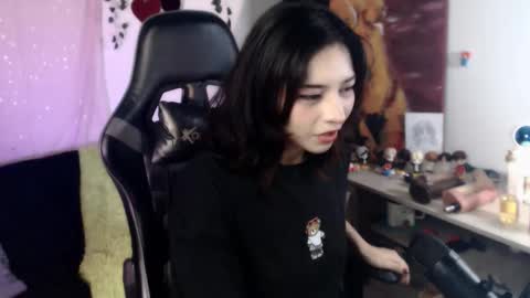 jade 18  online show from March 6, 2026, 7:16 am