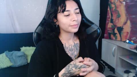 jade 18  online show from August 6, 2026, 3:47 pm