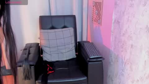 Jade West online show from May 28, 2026, 11:18 am