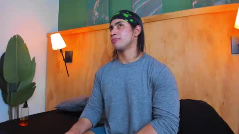 Snapshot of jabob_coper chatting on September 20, 2025, 3:51 am David online show from September 20, 2025, 3:51 am