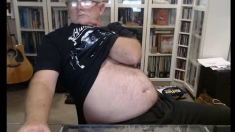 Snapshot of jacal711 chatting on April 7, 2026, 11:43 am jacal711 online show from April 7, 2026, 11:43 am