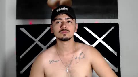 Snapshot of jack03xx_ chatting on December 18, 2025, 4:13 pm Jack online show from December 18, 2025, 4:13 pm