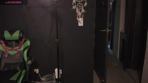 Snapshot of jack_castell chatting on May 11, 2026, 11:02 pm JACK CASTELL online show from May 11, 2026, 11:02 pm