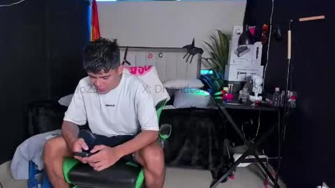 Snapshot of jack_castell chatting on May 22, 2026, 11:10 pm JACK CASTELL online show from May 22, 2026, 11:10 pm