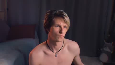 Snapshot of jack_frozt chatting on June 24, 2026, 10:42 pm brestonsweet online show from June 24, 2026, 10:42 pm