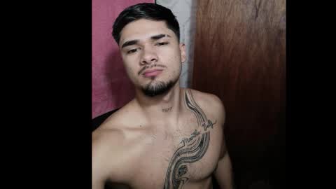 Snapshot of jack_hills2 chatting on December 16, 2025, 12:32 pm online show from December 16, 2025, 12:32 pm