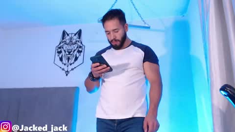 Snapshot of jack_master_muscle chatting on April 24, 2026, 12:02 am jack and leah online show from April 24, 2026, 12:02 am