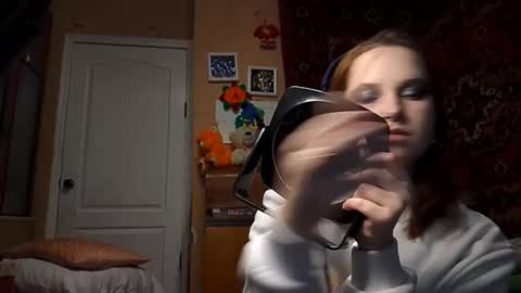 Snapshot of jackelynmacksey chatting on December 14, 2025, 11:15 am Stella online show from December 14, 2025, 11:15 am