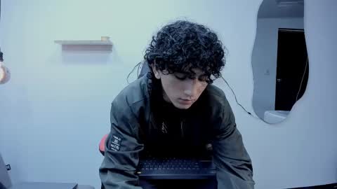 Jackes Taylor online show from September 14, 2025, 4:44 am