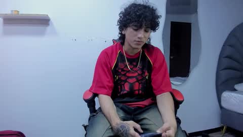 Jackes Taylor online show from October 2, 2025, 4:30 am