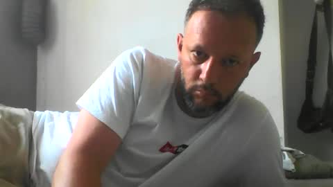 Snapshot of jackggj chatting on June 1, 2026, 10:06 am jackggj online show from June 1, 2026, 10:06 am