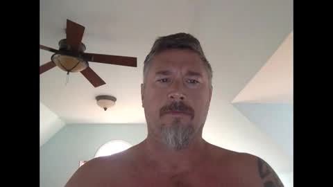 Snapshot of jackhammerhead chatting on November 12, 2025, 1:44 pm jackhammerhead online show from November 12, 2025, 1:44 pm