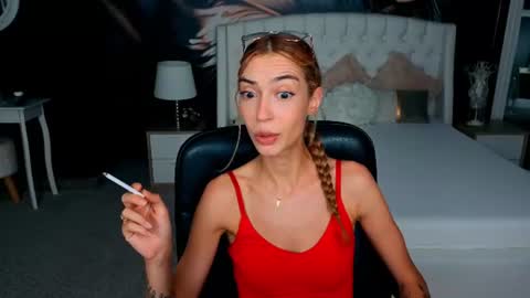 Snapshot of jackie__fox chatting on August 7, 2026, 1:13 pm Jackie online show from August 7, 2026, 1:13 pm