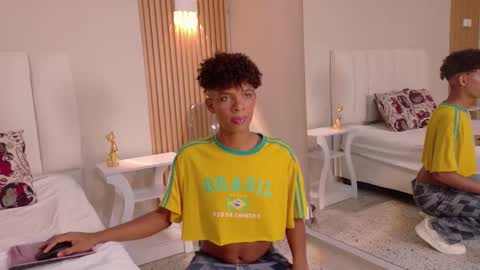 Jackk Russell  online show from February 8, 2026, 3:43 am