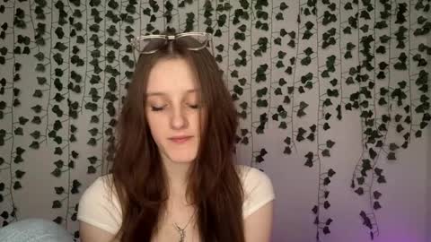 Lisa online show from February 25, 2026, 12:04 pm