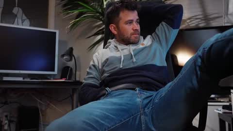 Snapshot of jackoffdude85 chatting on November 29, 2025, 6:49 am Colten Carter online show from November 29, 2025, 6:49 am