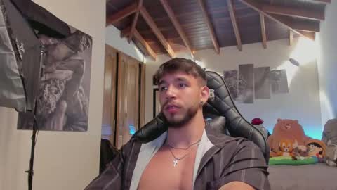 Snapshot of jackson_stifler1 chatting on February 4, 2025, 1:02 am Jckson Stifler online show from February 4, 2025, 1:02 am