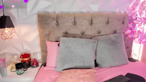 Jacky hoott online show from December 16, 2025, 3:50 pm