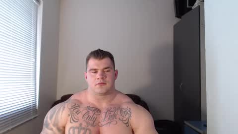 Snapshot of jackyhuge chatting on February 16, 2025, 12:21 pm Jacky online show from February 16, 2025, 12:21 pm