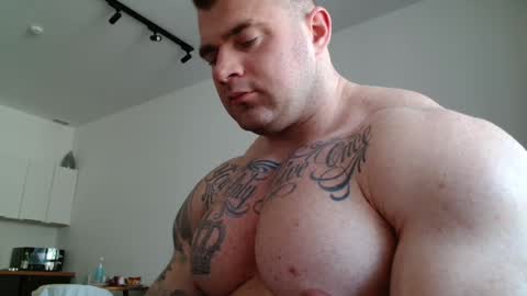 Snapshot of jackyhuge chatting on September 9, 2025, 9:42 am Jacky online show from September 9, 2025, 9:42 am