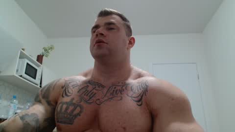 Snapshot of jackyhuge chatting on October 25, 2025, 10:26 pm Jacky online show from October 25, 2025, 10:26 pm