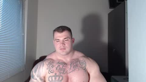 Snapshot of jackyhuge chatting on November 14, 2025, 12:59 pm Jacky online show from November 14, 2025, 12:59 pm