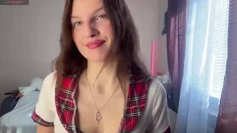 Snapshot of jaclynmalcolm chatting on June 22, 2026, 5:04 am Lillian online show from June 22, 2026, 5:04 am