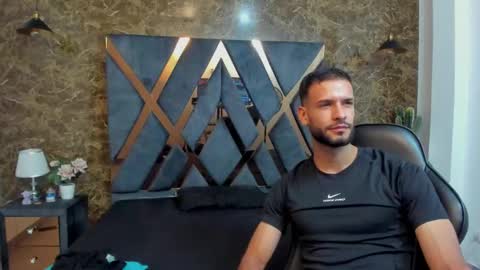 Jaco online show from February 13, 2026, 11:23 pm