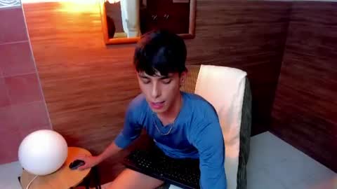 Snapshot of jacob_colliins chatting on July 9, 2026, 10:25 pm jacob_colliins online show from July 9, 2026, 10:25 pm
