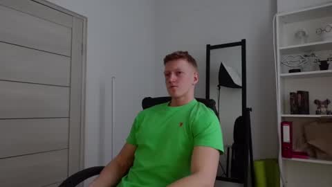 JACOB DEVON online show from February 14, 2025, 8:10 am