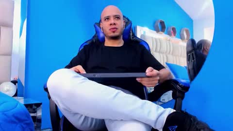 Snapshot of jacob_garcia_ chatting on November 26, 2025, 12:17 pm jacob_garcia_ online show from November 26, 2025, 12:17 pm