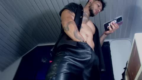 Michael Caicedo online show from May 26, 2026, 3:57 am