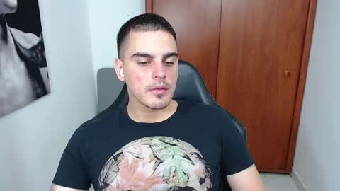 Snapshot of jacobjobs1 chatting on February 20, 2026, 2:06 pm jacobjobs1 online show from February 20, 2026, 2:06 pm