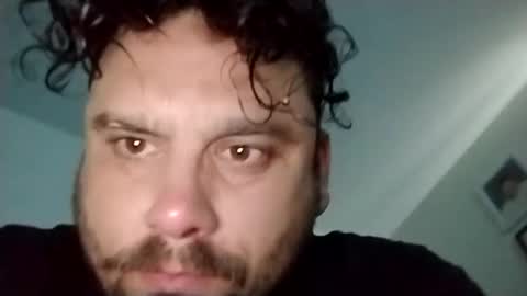 Snapshot of jacobledyit21 chatting on October 18, 2025, 6:52 pm Shakey j online show from October 18, 2025, 6:52 pm