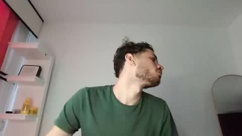 JACOB  ROBIN online show from September 25, 2025, 6:00 pm