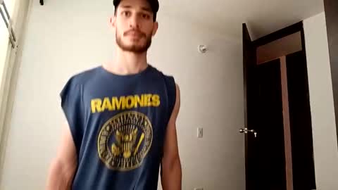 JACOB  ROBIN online show from October 2, 2025, 3:19 pm