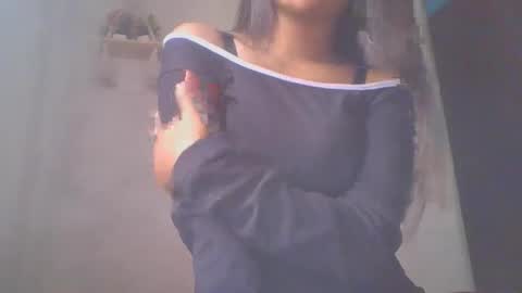 jacqueline_fernandez online show from January 24, 2025, 10:11 am