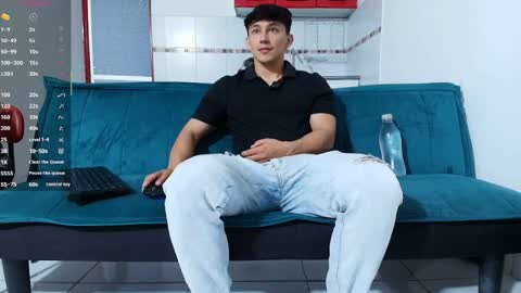 jacobo online show from May 17, 2026, 1:51 pm