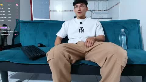 jacobo online show from June 4, 2026, 2:12 pm